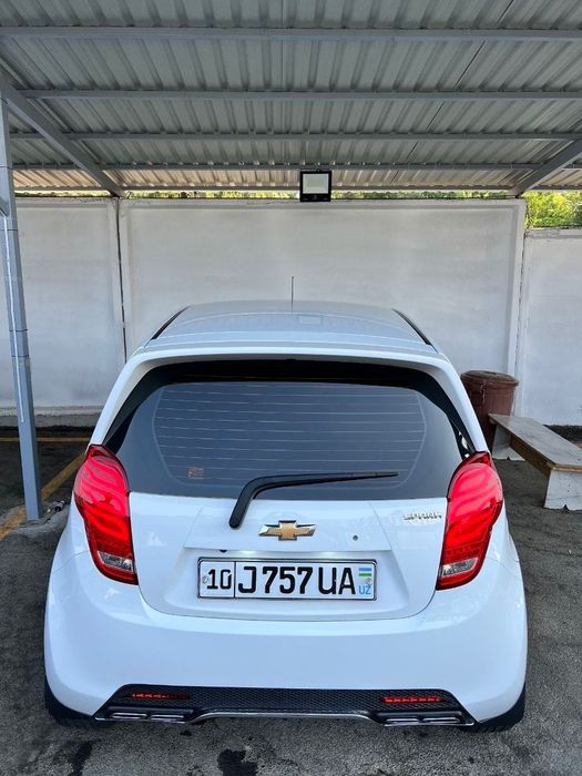 Срочно сотилади спарк