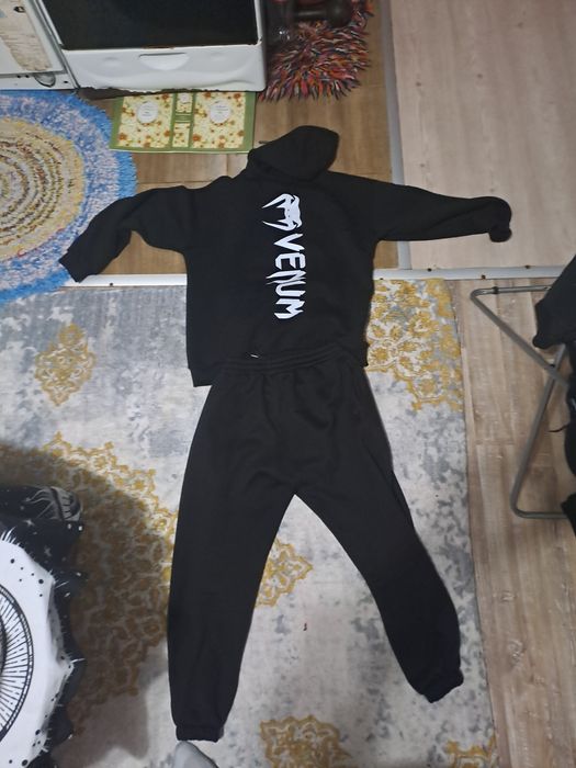 Екип Венъм tracksuit venum