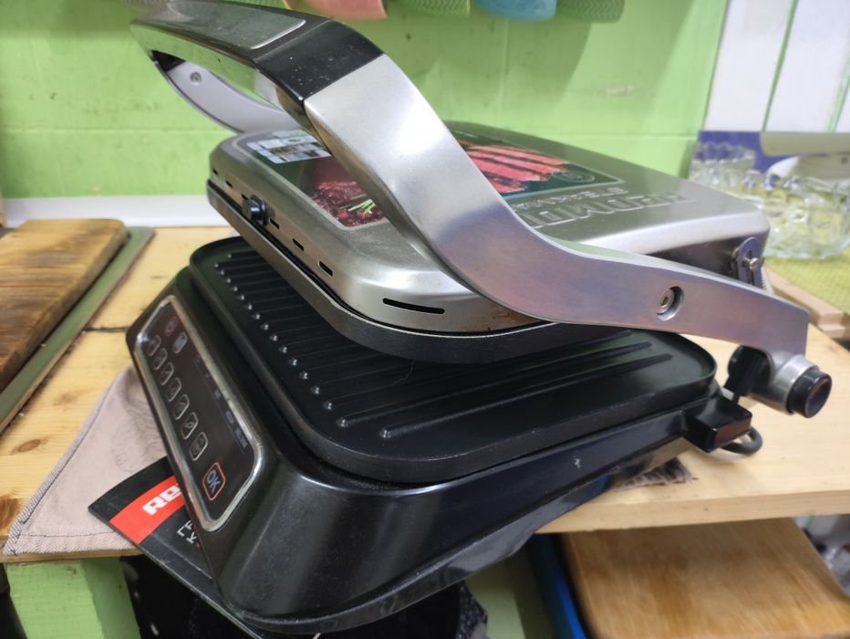 Гриль Redmond m 807