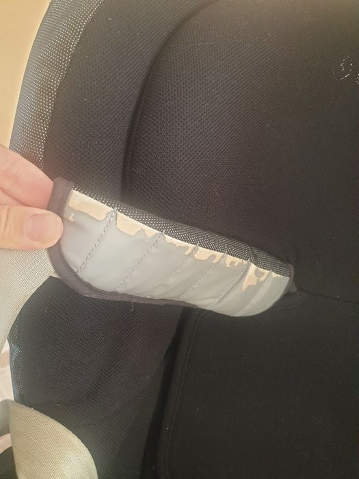 СТОЛ ЗА КОЛА 9-18 КГ MAXI COSI Tobi с включен Isofix