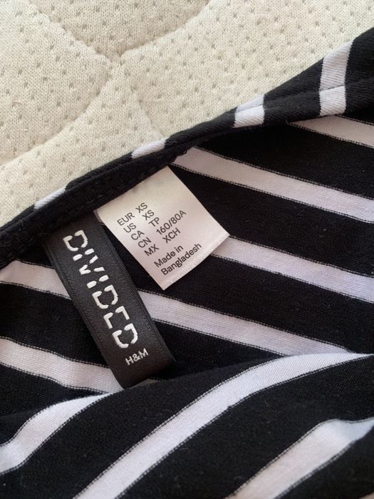 Нова рокличка на H&M в малък размер (XS)