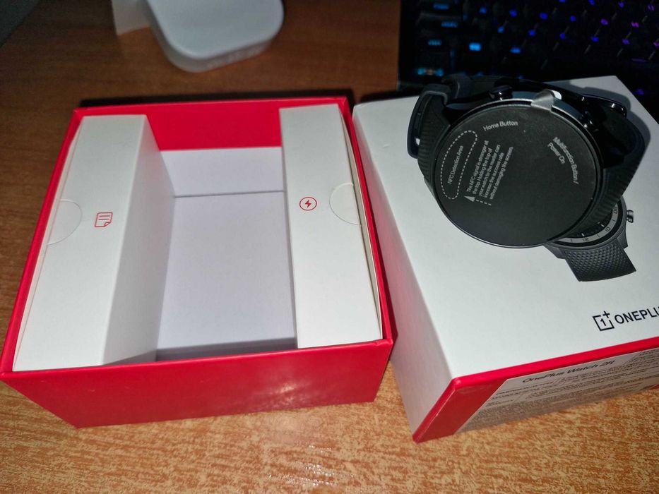 Смарт часовник OnePlus Watch 2R
