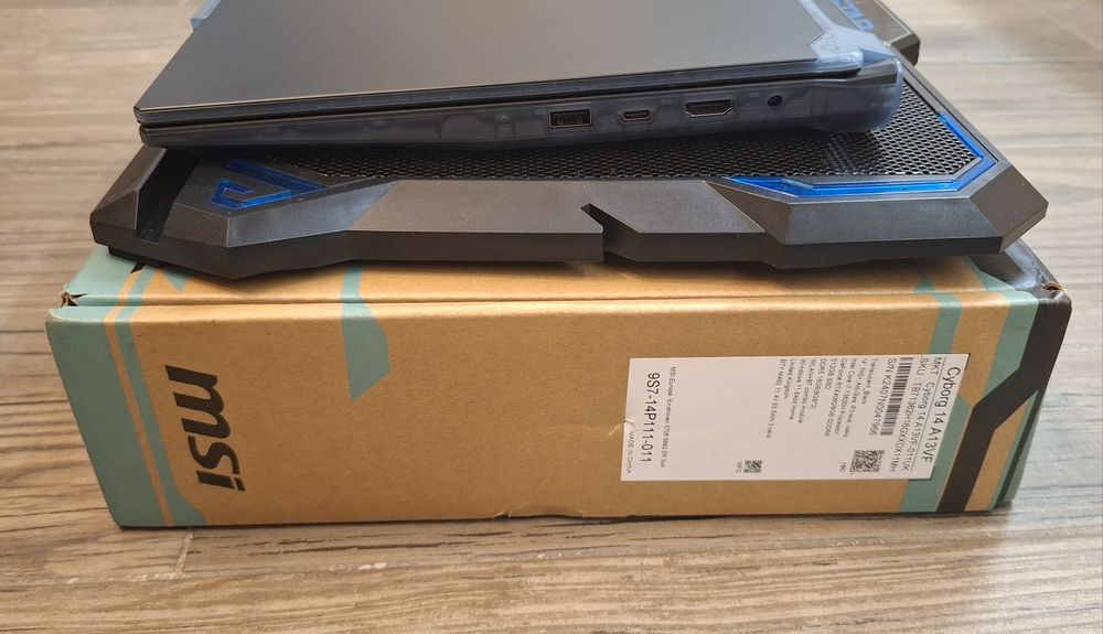 Геймърски Лаптоп | Msi Cyborg 14 | I7 13620H | 16GB DDR5 | 512 SSD | RTX 4060 8GB * НОВ *
