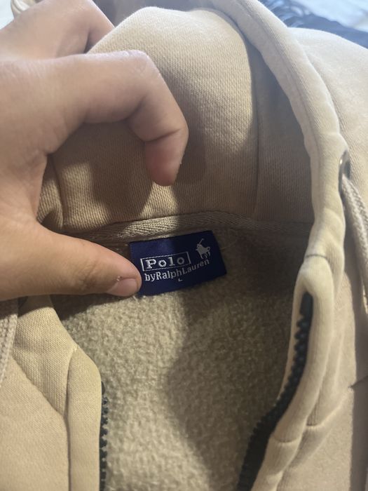 Продам флисовую кофту polo