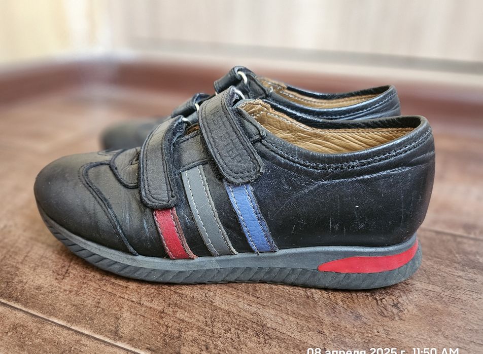 Кроссовки детские на мальчика