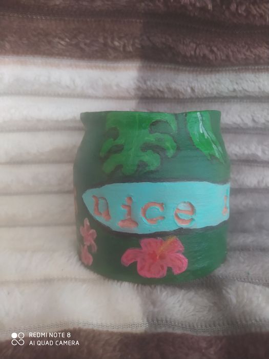 Глинянный кувшинчик