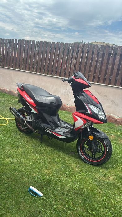 Scuter keeway fact evo 2t