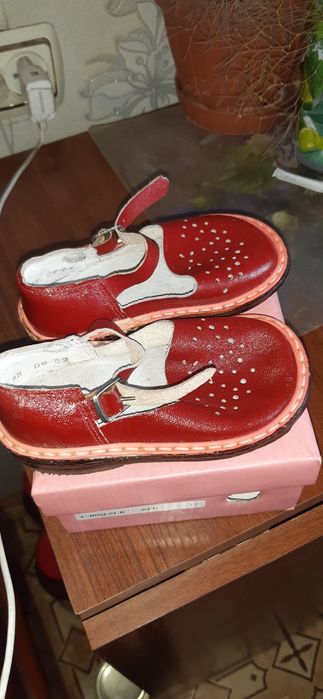 Сандалии детские