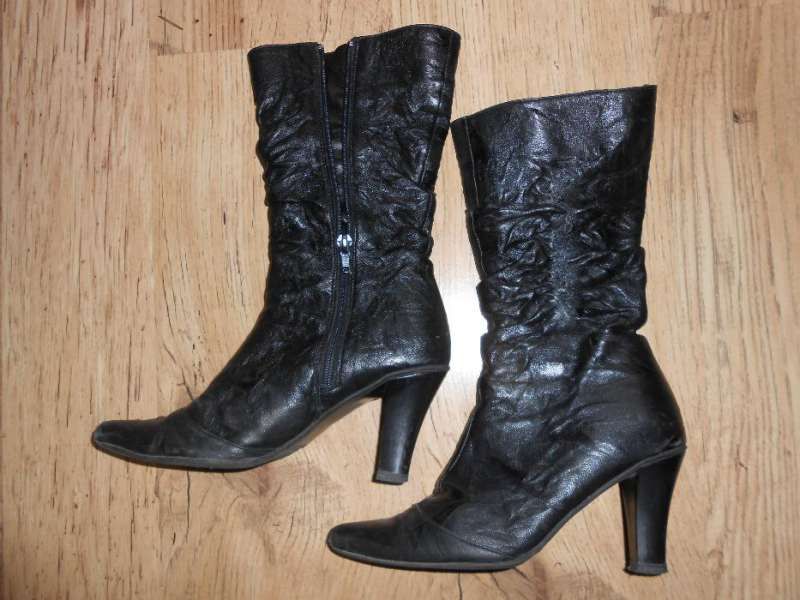 Естествена кожа 2 чифта за 15лв