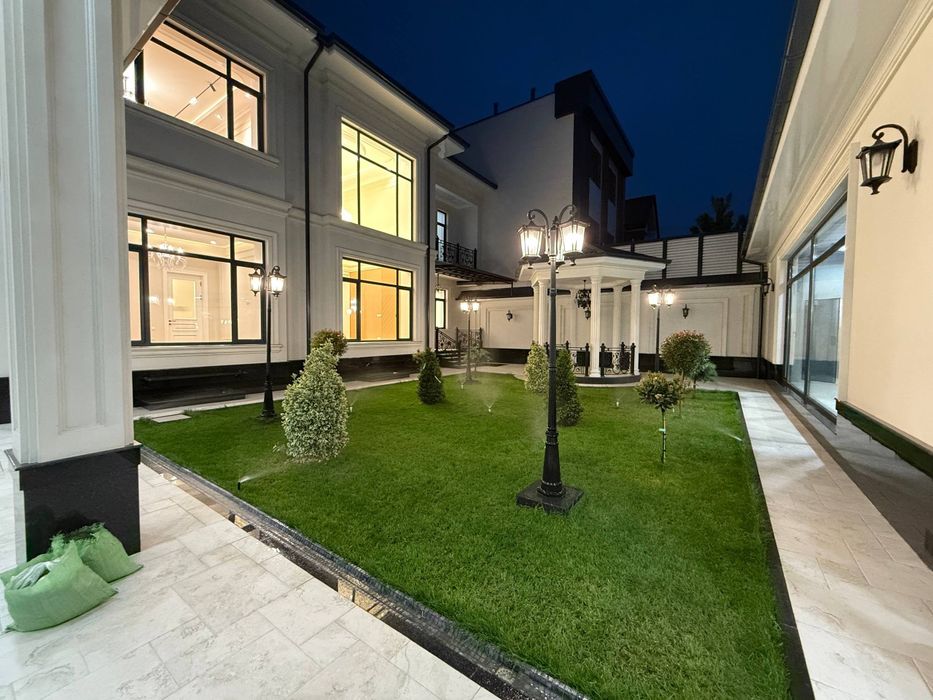 Срочно Продаётся новый нео классика Евродом Никитина 5,5-соток 3-урове