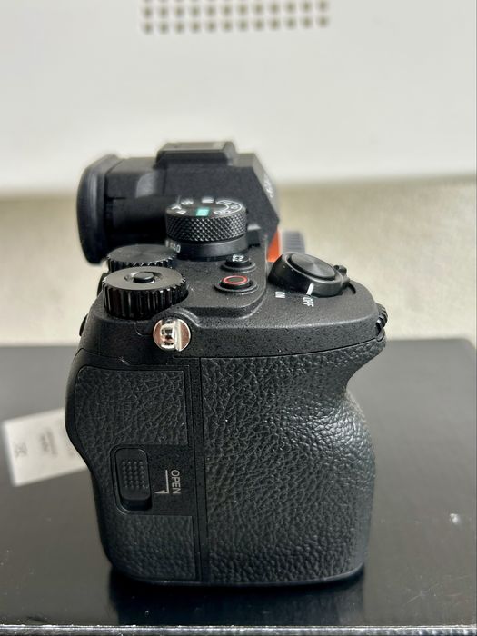 Sony alpha 7 IV in garantie, 09.2026