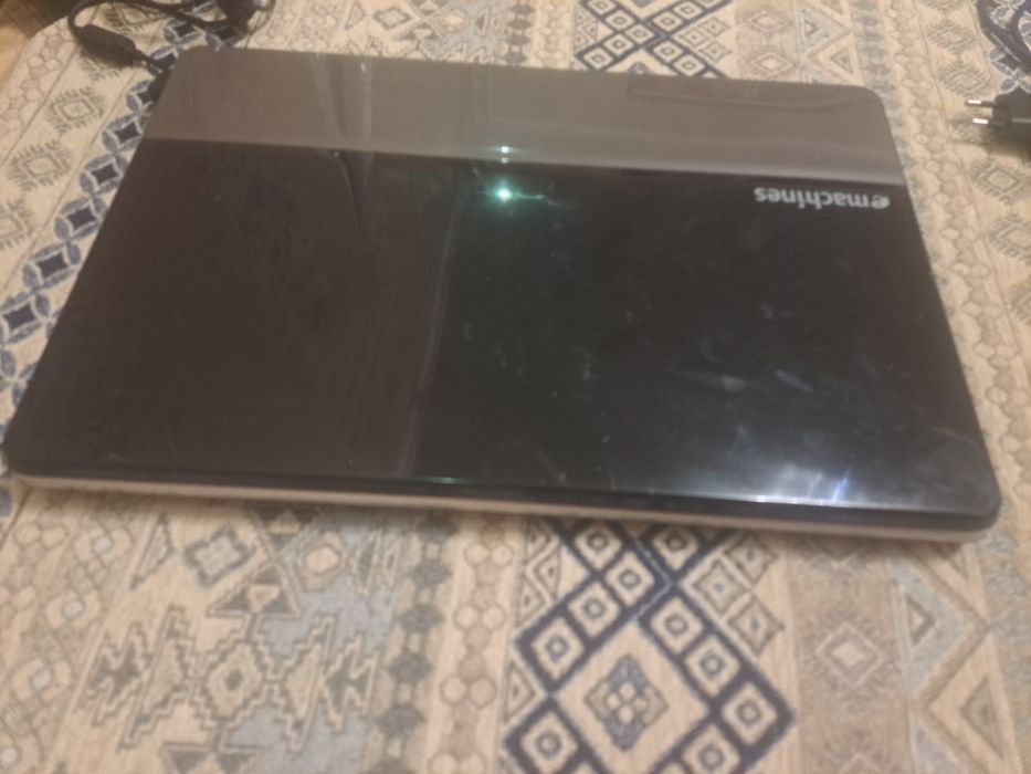 Machines ноутбук