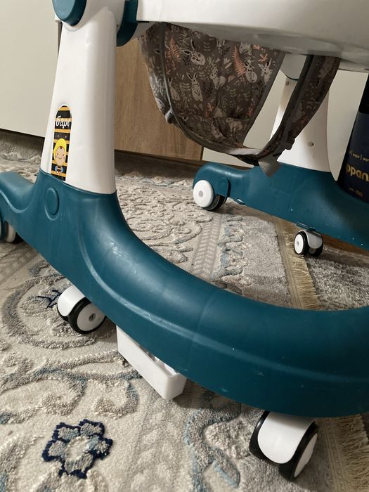 Ходунок для малыша