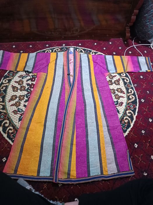 Ontikvar chopon sotiladi .100 yildan owgan chopon