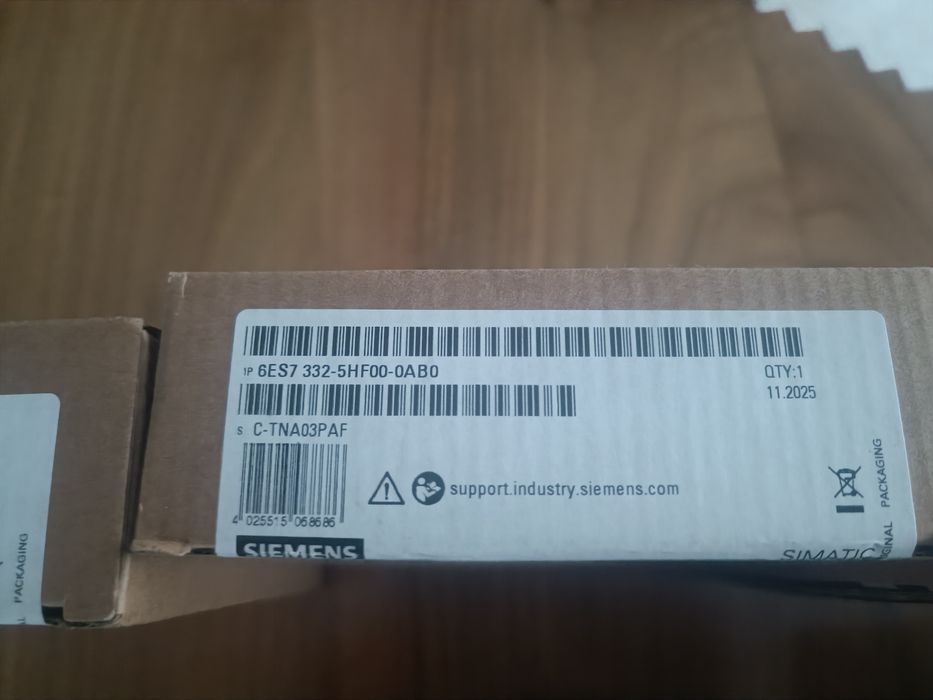 Siemens X005EEC 6GK5005-0BA10-1CA3 NOU Industrial Ethernet
Switch Indu