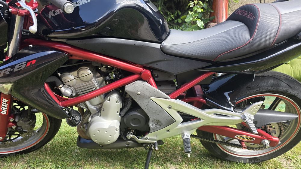Vând Kawasaki ER-6n