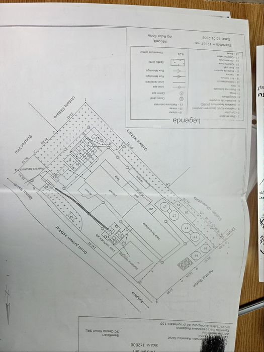 Se vinde fostul Vinalcool situat în localitatea Râmnicu Sărat
str. Po