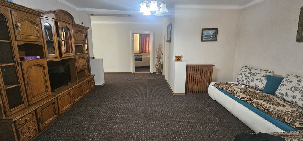 Casă la preț de apartament la 35 de km de oradea - Lugasu de Jos