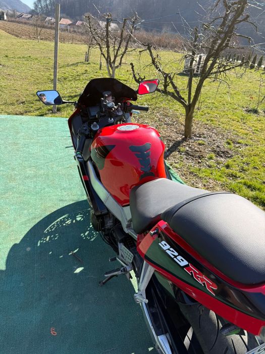 Motocicleta Honda CBR929 rr