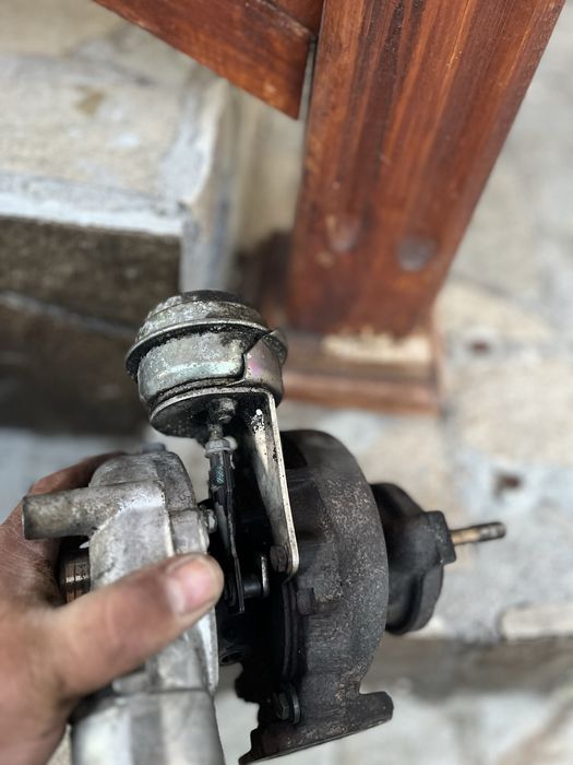 Турбо М57 3.0d 184кс 2256,подходящо е и за 3.0d 192 коня