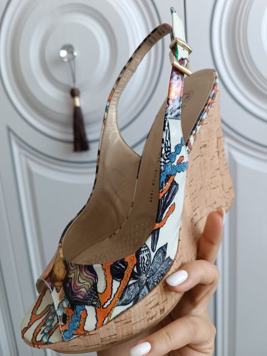 Продам туфли PETER KAISER