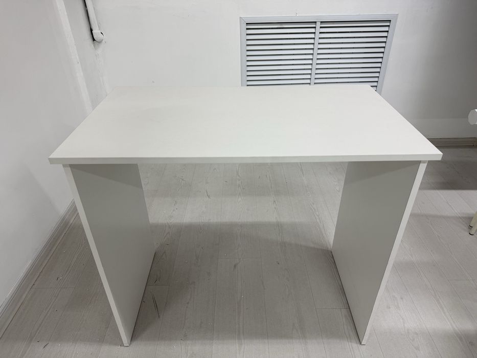 Письменный (рабочий) стол