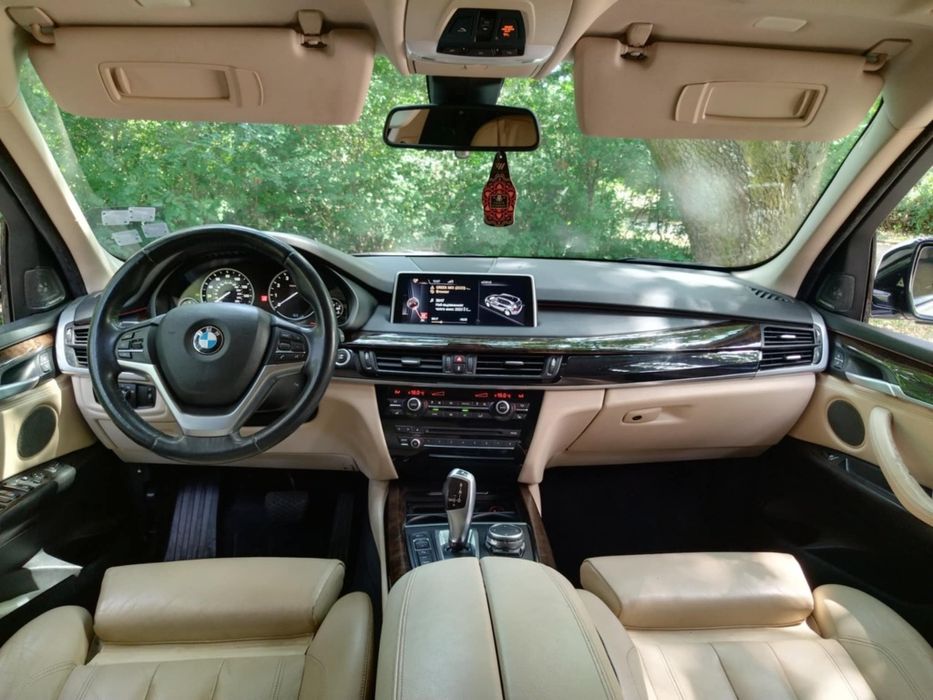 Продавам, заменям! Bmw plug in hibrid 40e
BMW X5 F15 40е 313кс. 8ZF 20