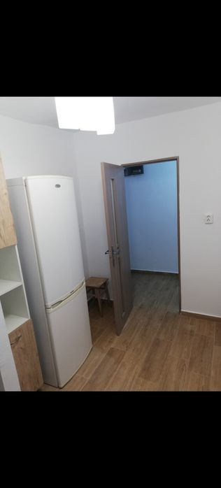 Apartament tip x 2camere Ioșia etaj 2