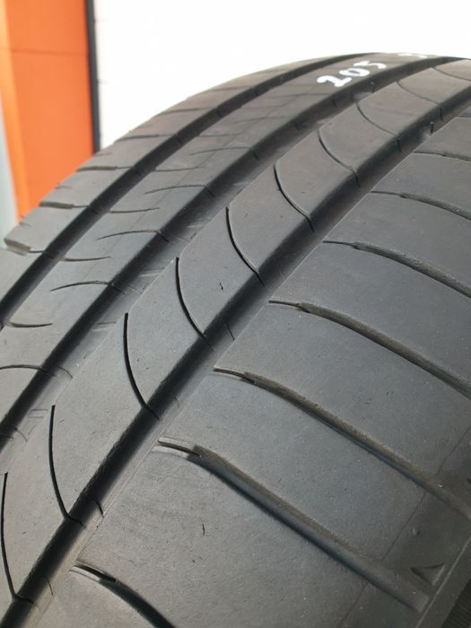 Летнк гумин2 броя MICHELIN Energy 205 55 R16 дот 0217