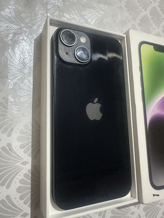 Айфон 14 в идеальном состояние