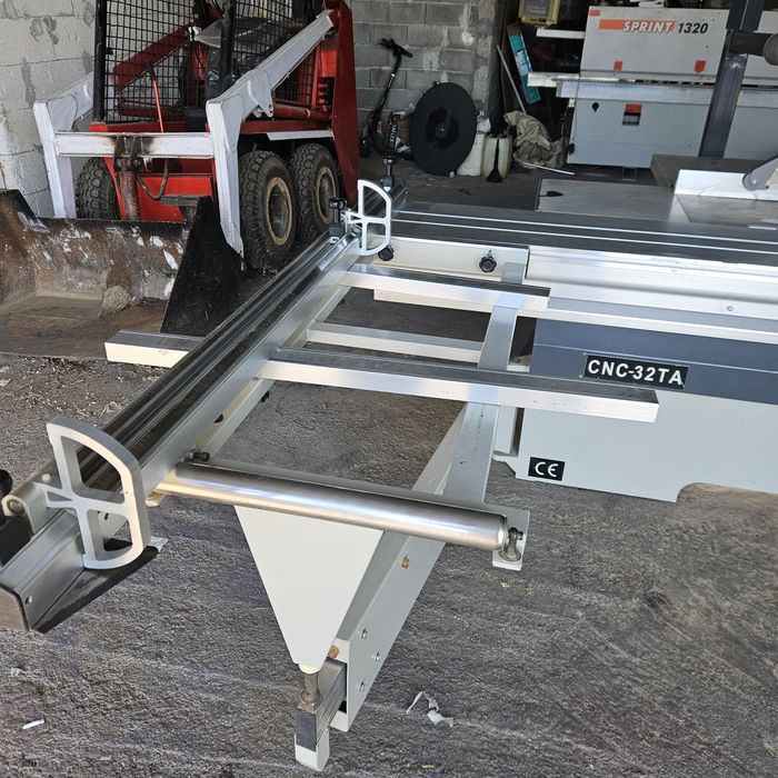 CNC Форматен циркуляр 3200мм.