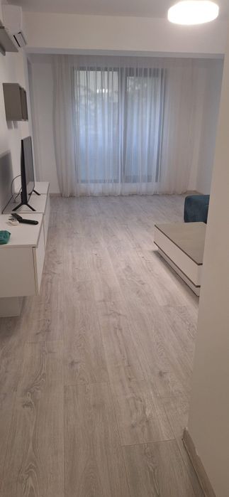 Bulevardul Pipera nr.1-2 de închiriat