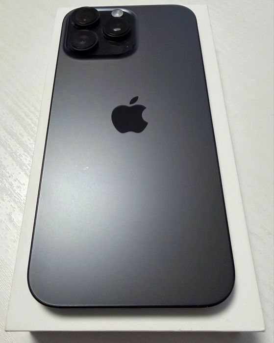 Iphone 16 pro max 256 Ca Nou