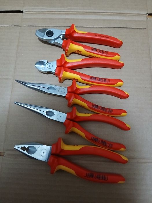 Set profesional  Knipex VDE  5 pcs