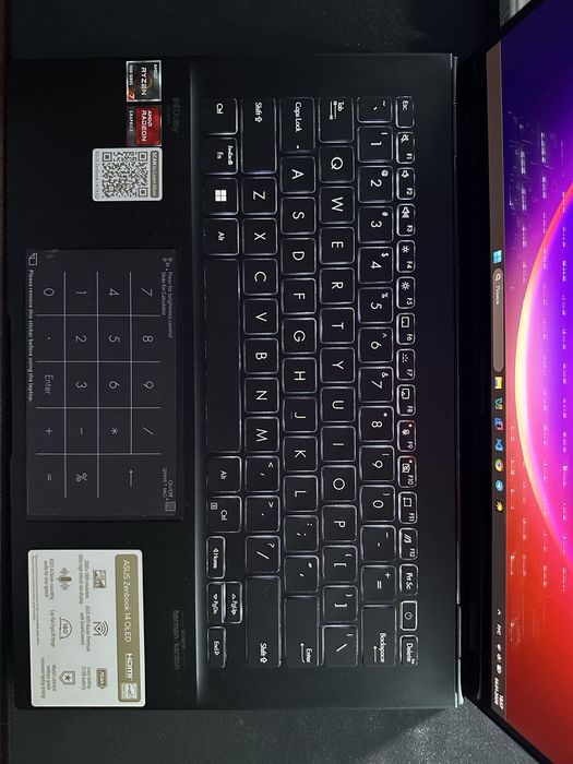 ASUS Zenbook 14 OLED