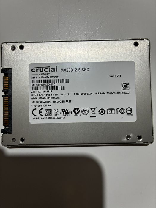 Vand ssd crucial de 500 gb