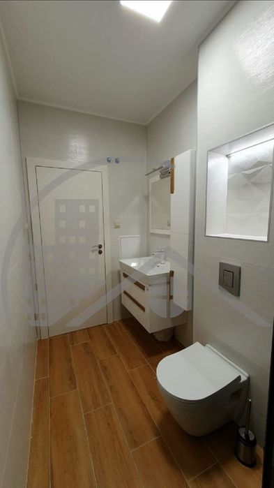 Продава се Тристаен апартамент в Варна, Трошево - 125 кв.м за 1122 €/кв.м - Снимка #8