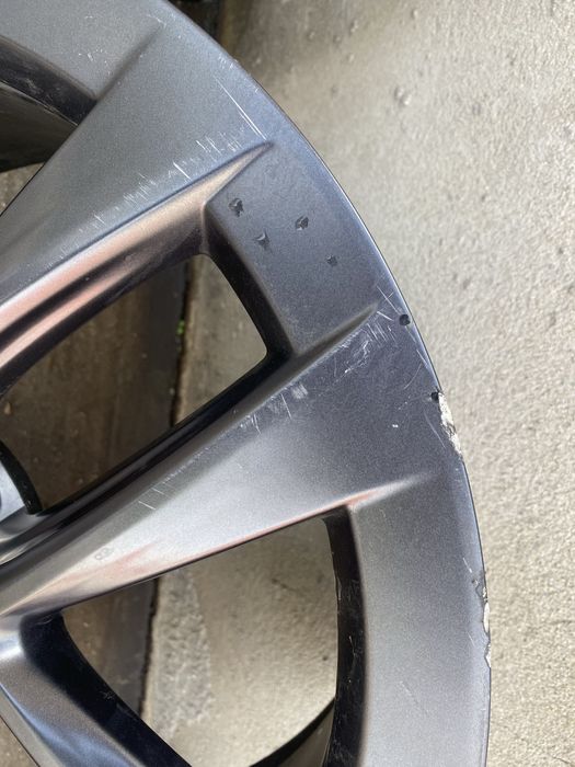 Janta aliaj 21" fata Tesla model S