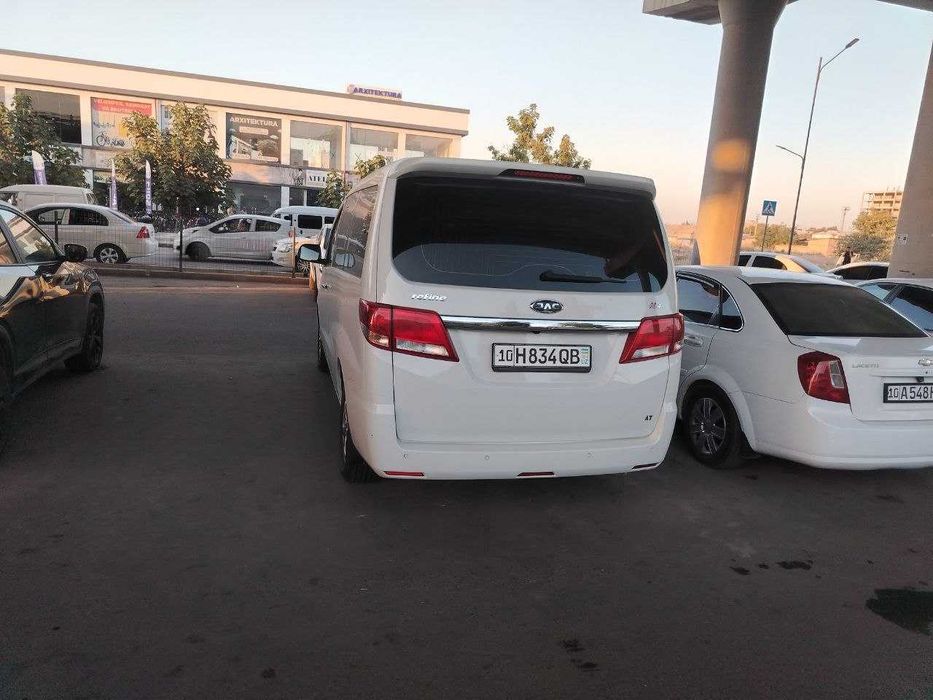 Jac A/T сотилади