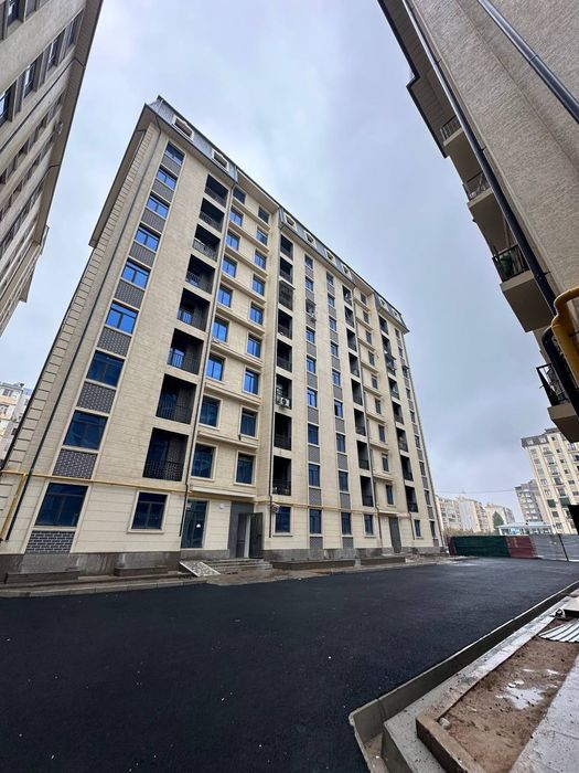 СРОЧНО!!! Продается квартира Сергели-5 Новастройка 3+3/10/10