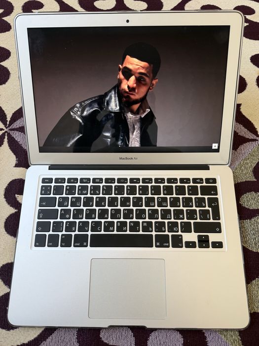 Ноутбук APPLE Air A1466