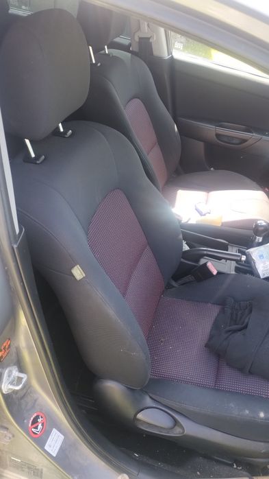 Mazda 3 BK- radiată,pentru dezmembrări.