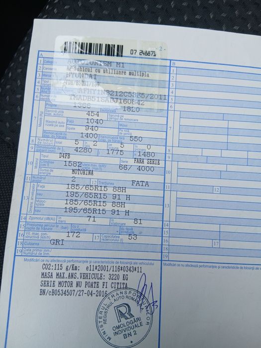 Vând Hyundai i30 EditionPlus