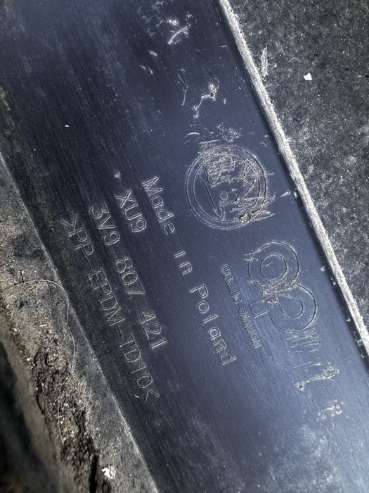 Bară spate skoda superb 3.break.cod:3v9807421.