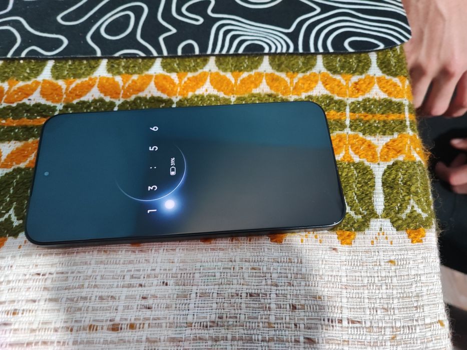 Poco f7 12/256gb