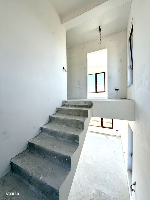 Casă modernă P+E 115 mp utili, 640 mp teren cartier Sărmaș