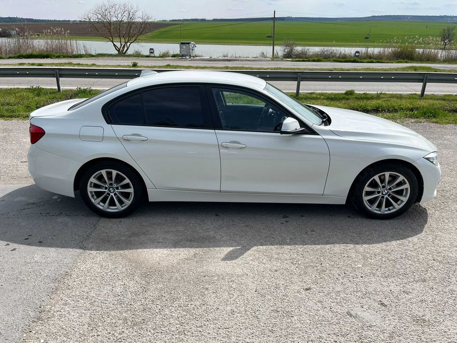 Продавам BMW 320i, xDrive, 135 kW, Bi-turbo