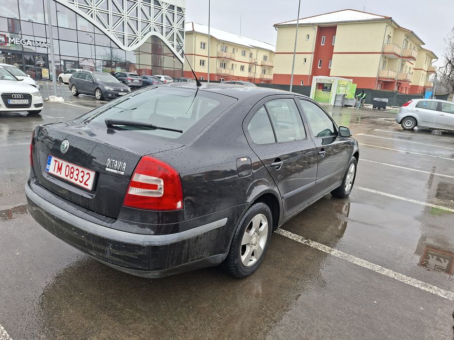 Vand sau schimb skoda octavia2  2.0 TDI