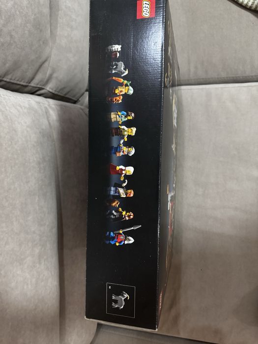 LEGO 10332 Medievel town square