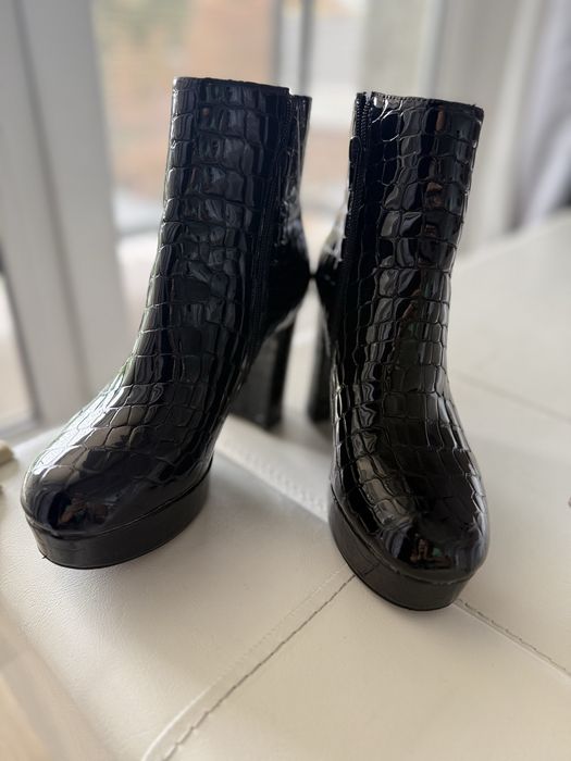 Botine Jeffrey Campbell